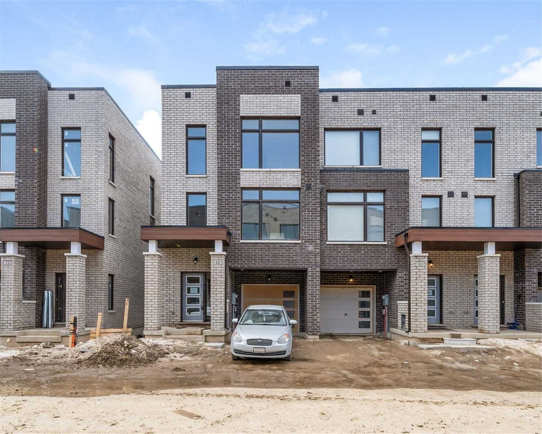 12 Queenpost Dr, #38