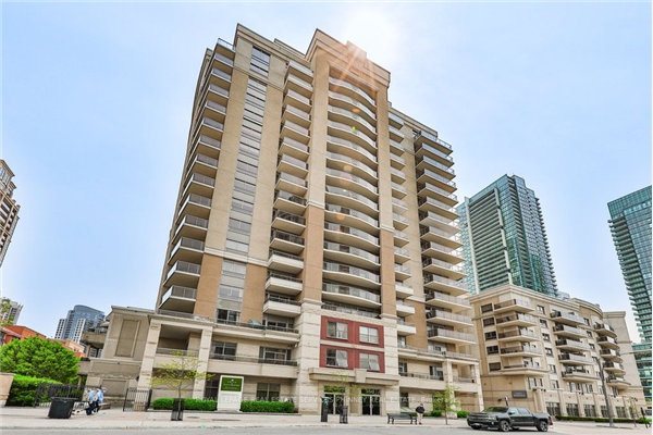 350 Princess Royal Dr, Mississauga