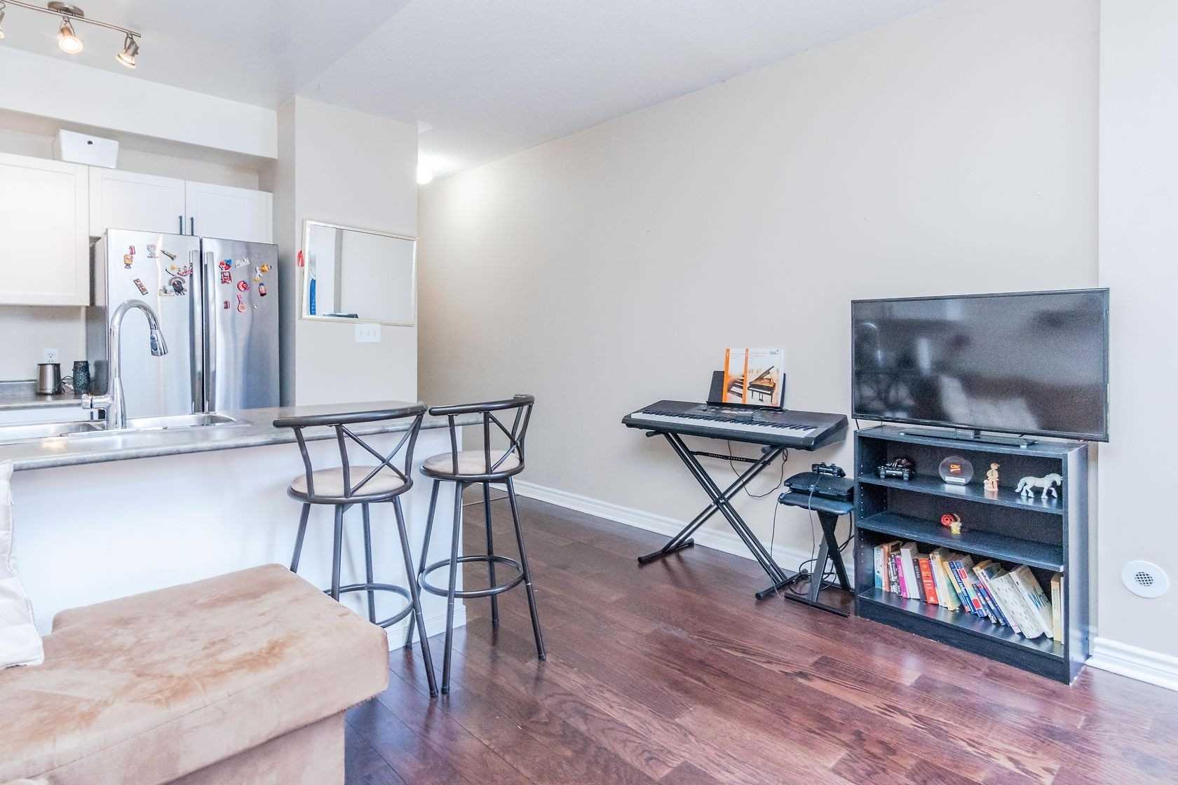 74 Connolly St N, #35