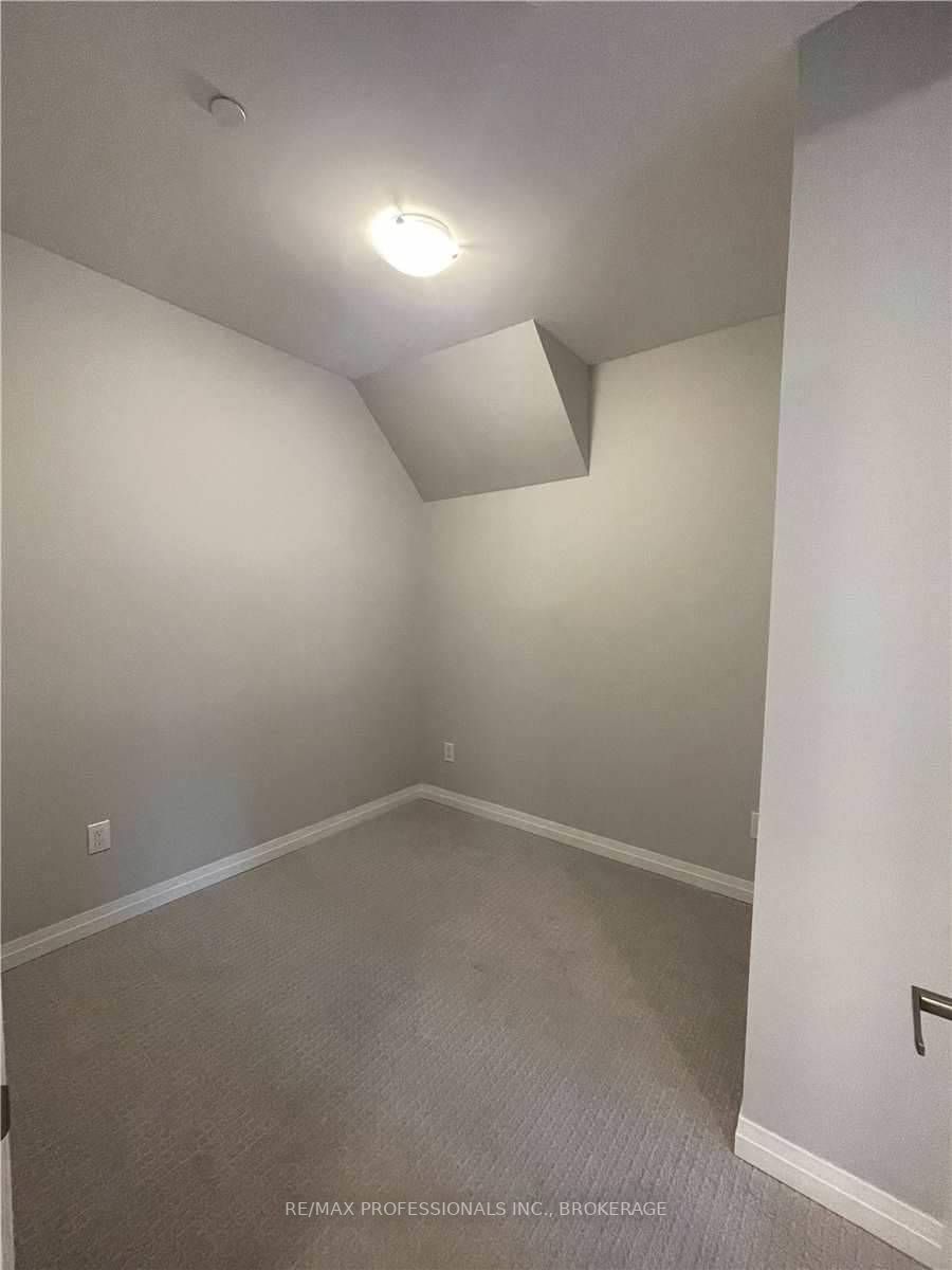 402 The East Mall, #213