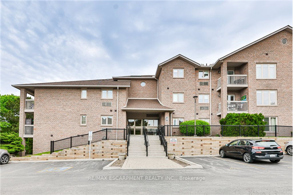 3050 Pinemeadow Dr, Burlington