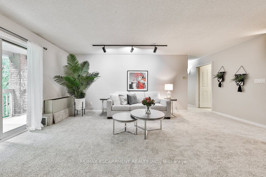 Listing W6040552 - Large Photo # 21
