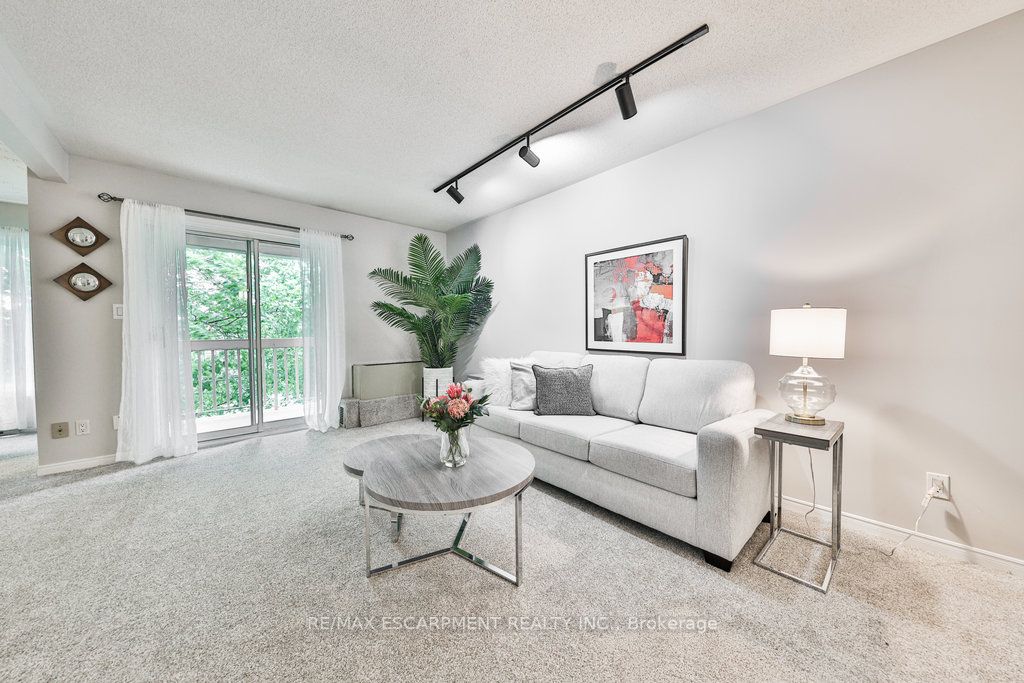 Listing W6040552 - Large Photo # 18