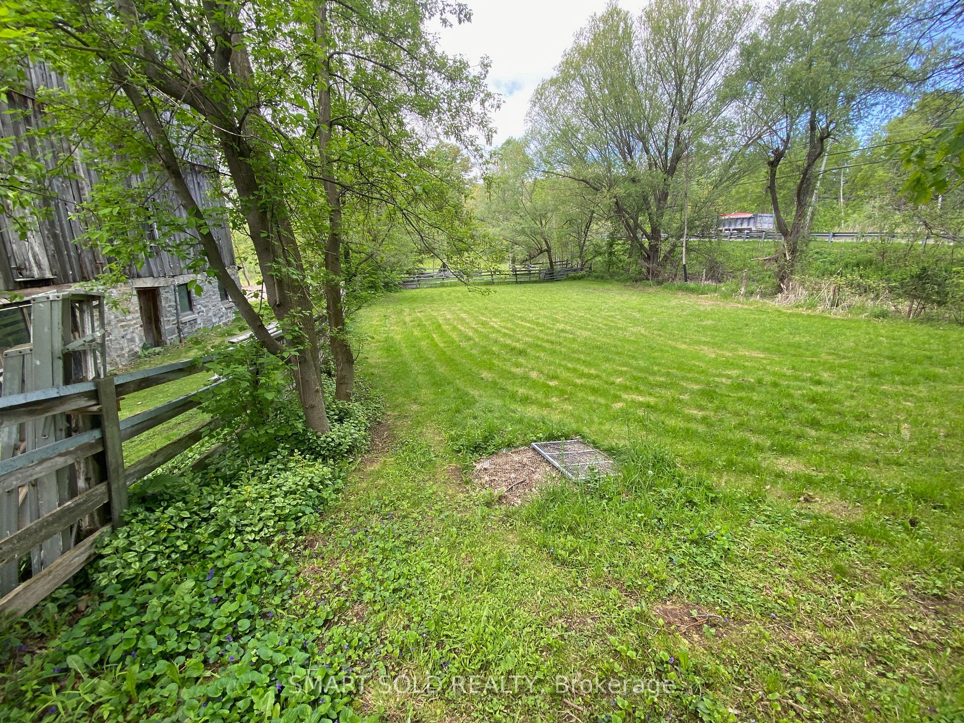 9826 25 Hwy Rd