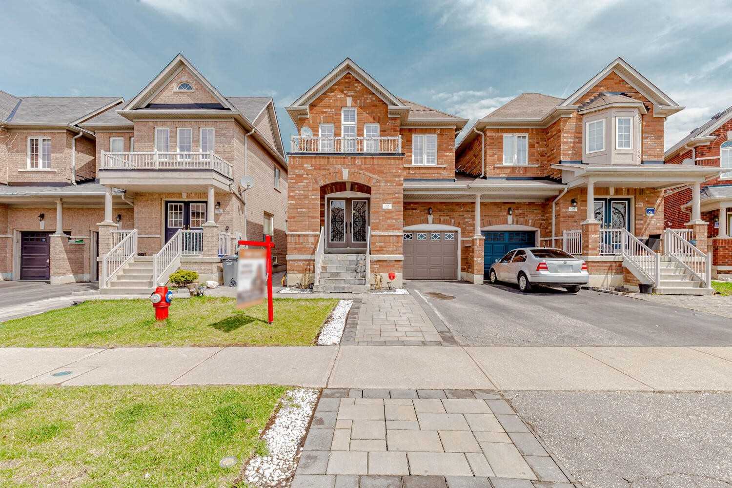 72 Newington Crescent