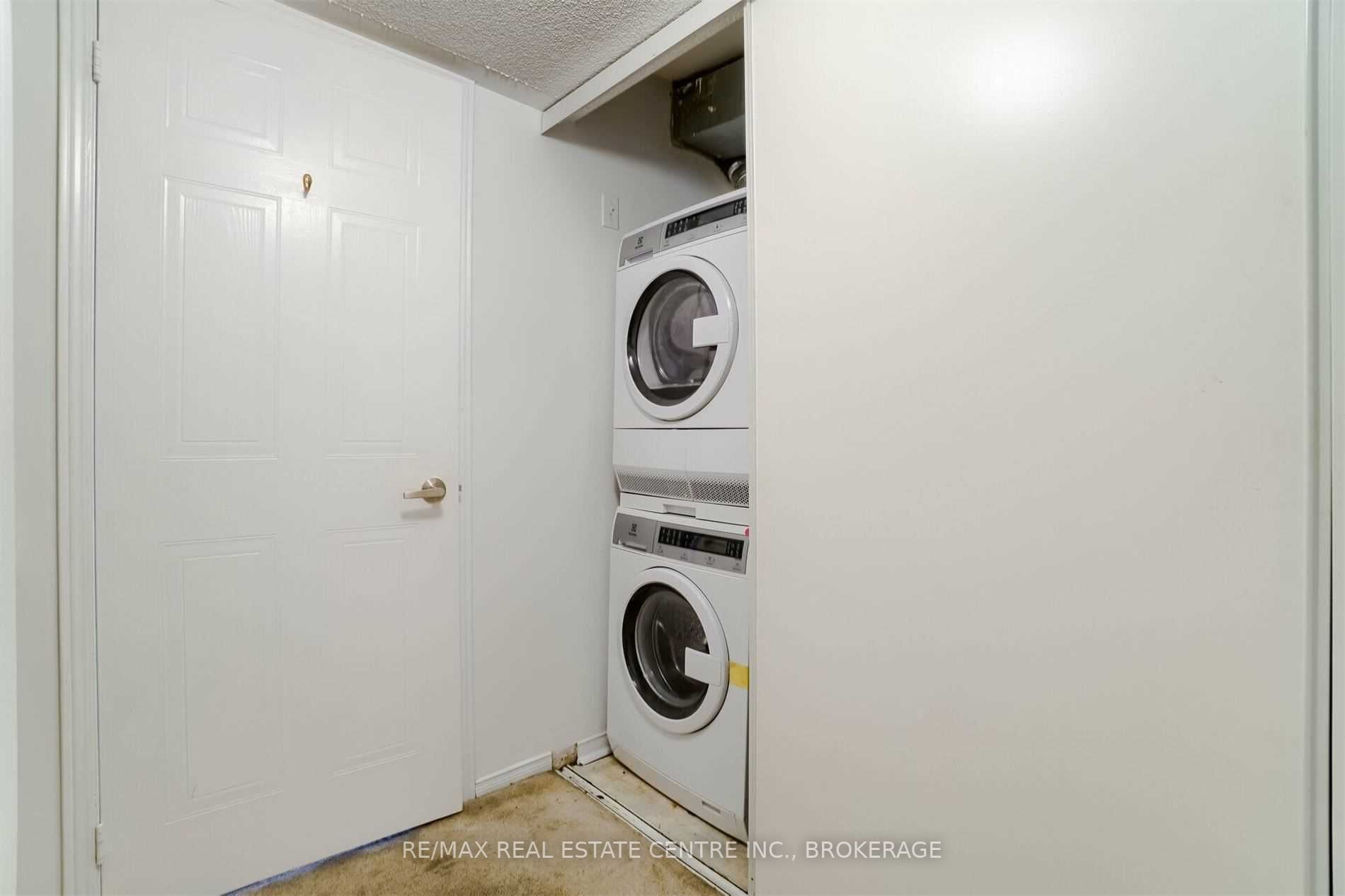 Listing W6040849 - Large Photo # 24
