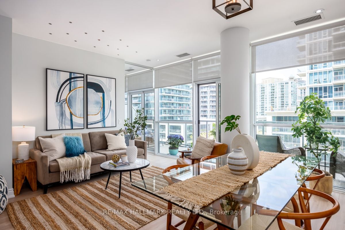 80 Marine Parade Dr, #413