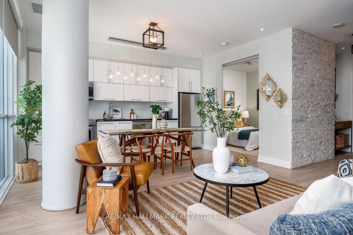 80 Marine Parade Dr, #413