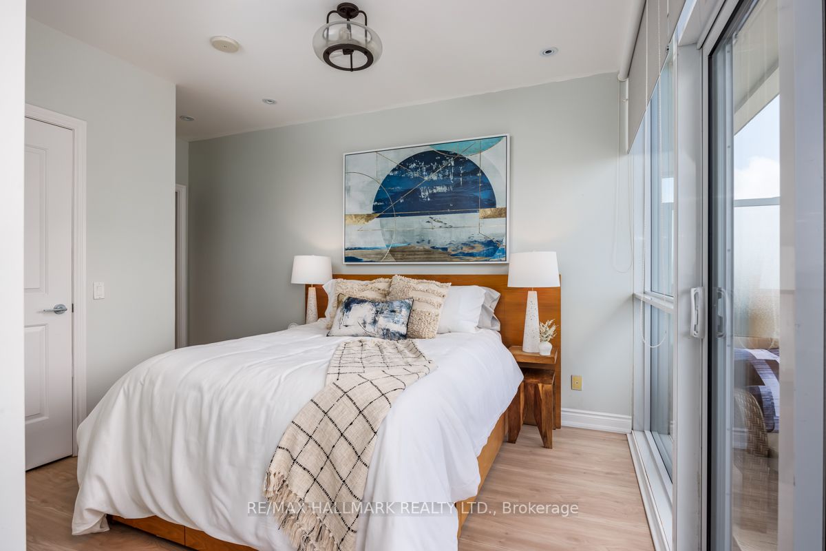80 Marine Parade Dr, #413
