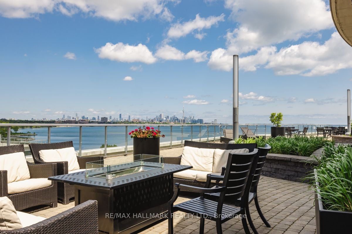 80 Marine Parade Dr, #413