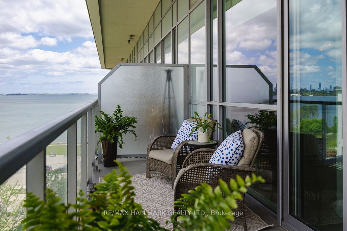 80 Marine Parade Dr, #413