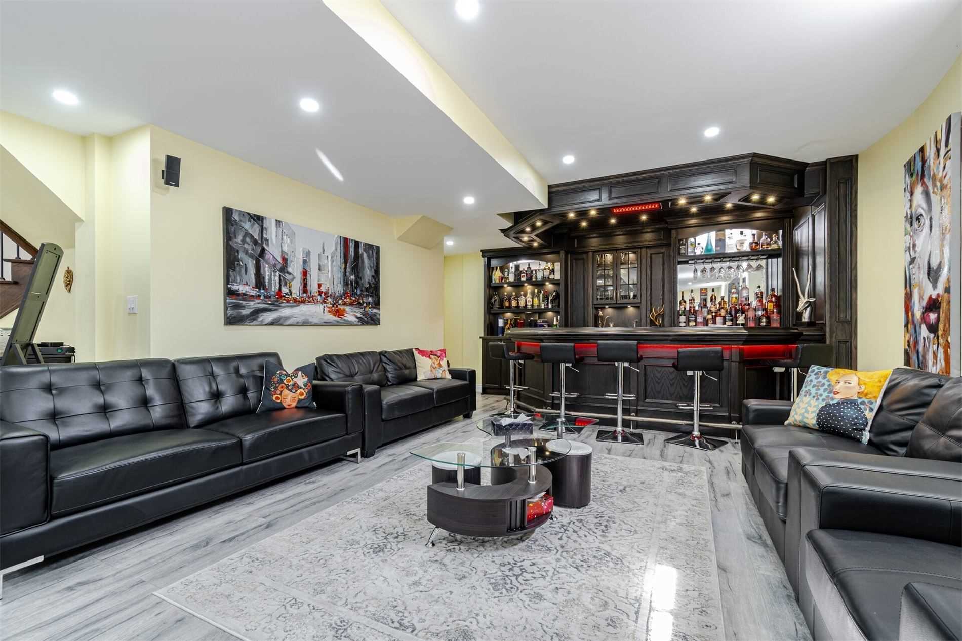 48 Maybeck Dr