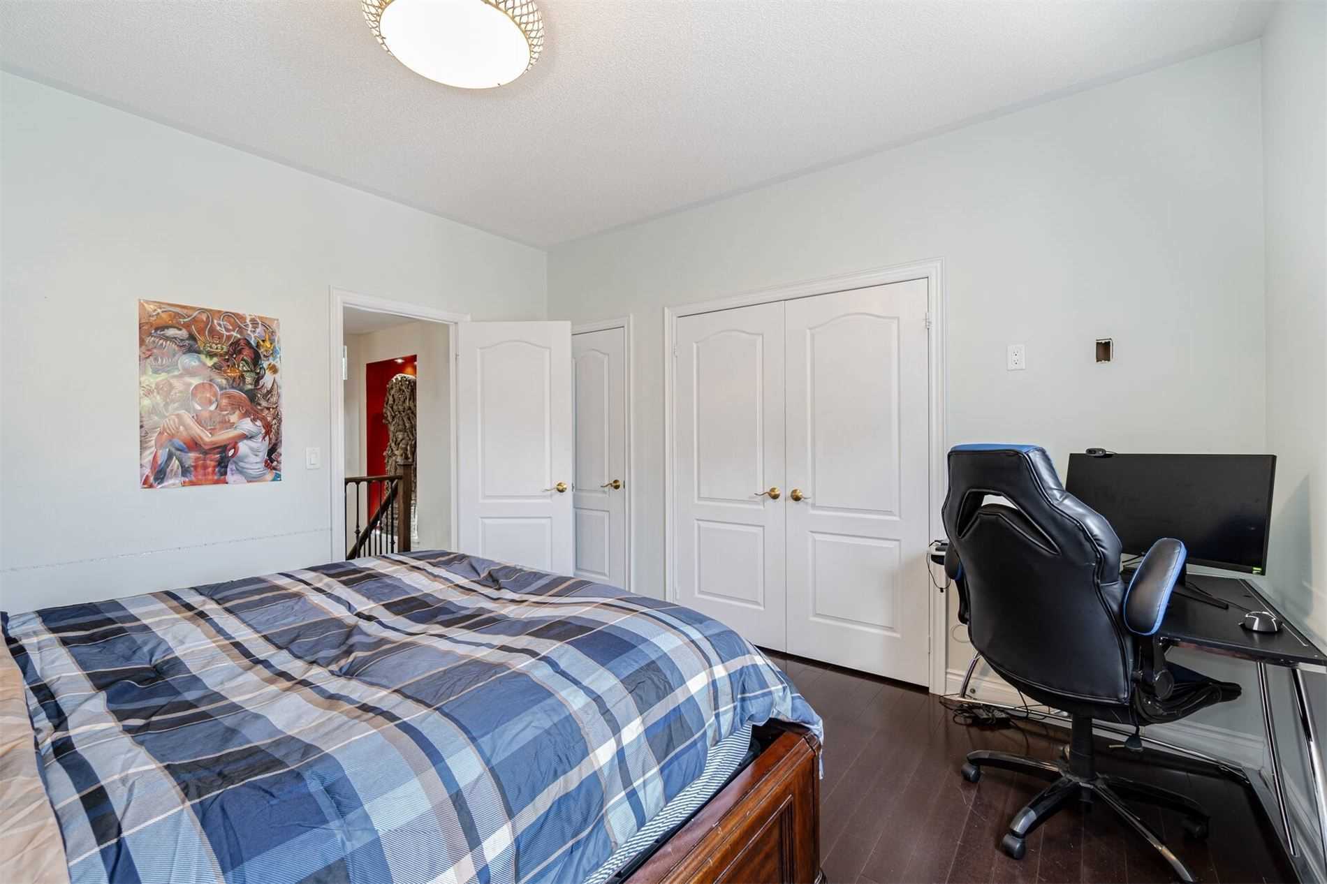 48 Maybeck Dr