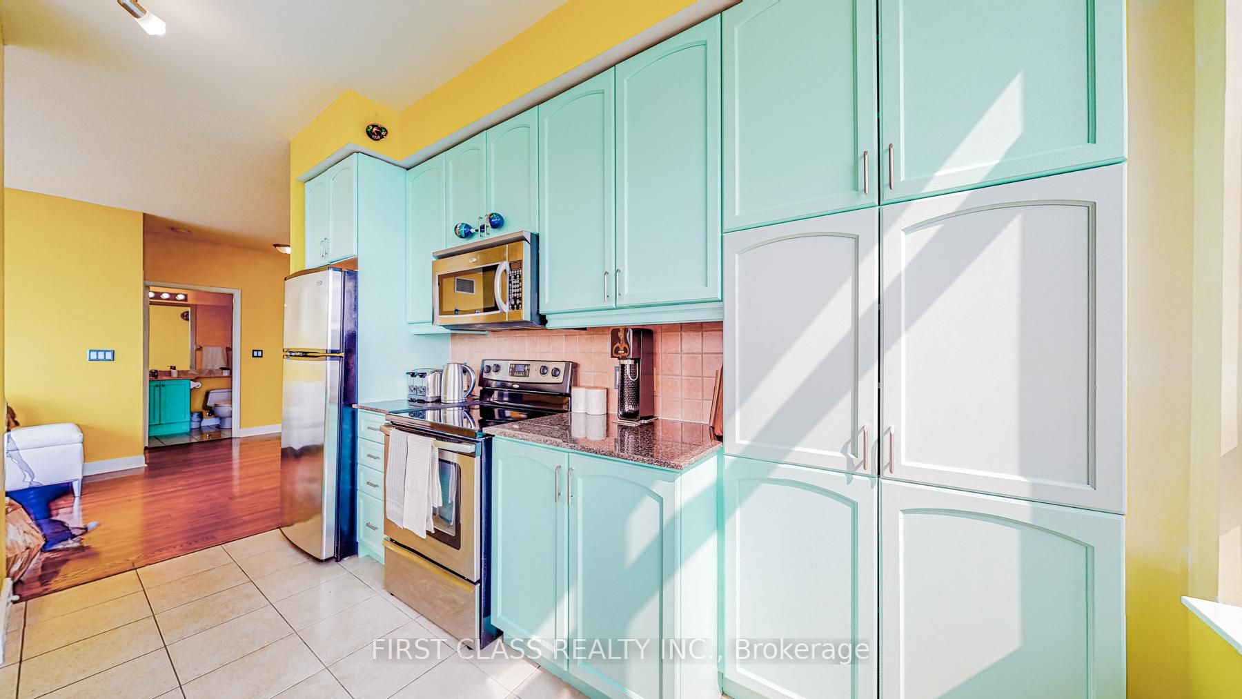Listing W6041076 - Large Photo # 15