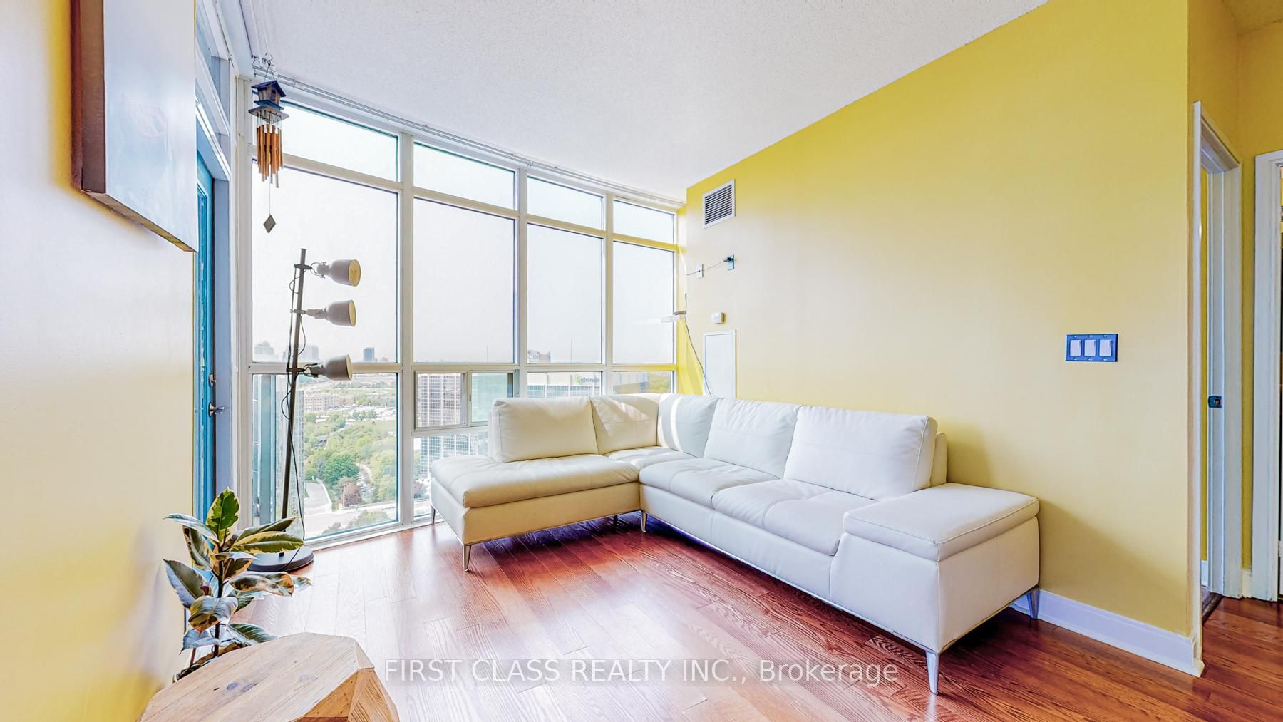 Listing W6041076 - Large Photo # 6
