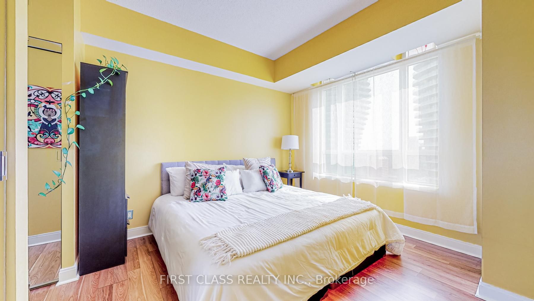 Listing W6041076 - Large Photo # 17