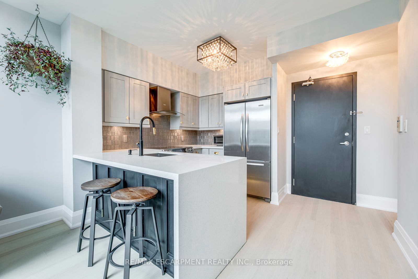 Listing W6041116 - Large Photo # 4