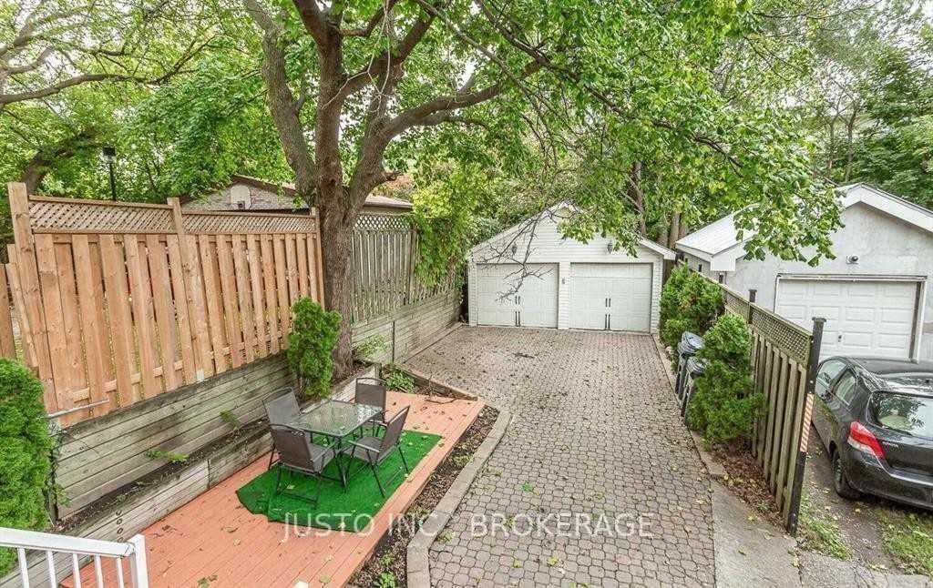 23 Mccormack Street