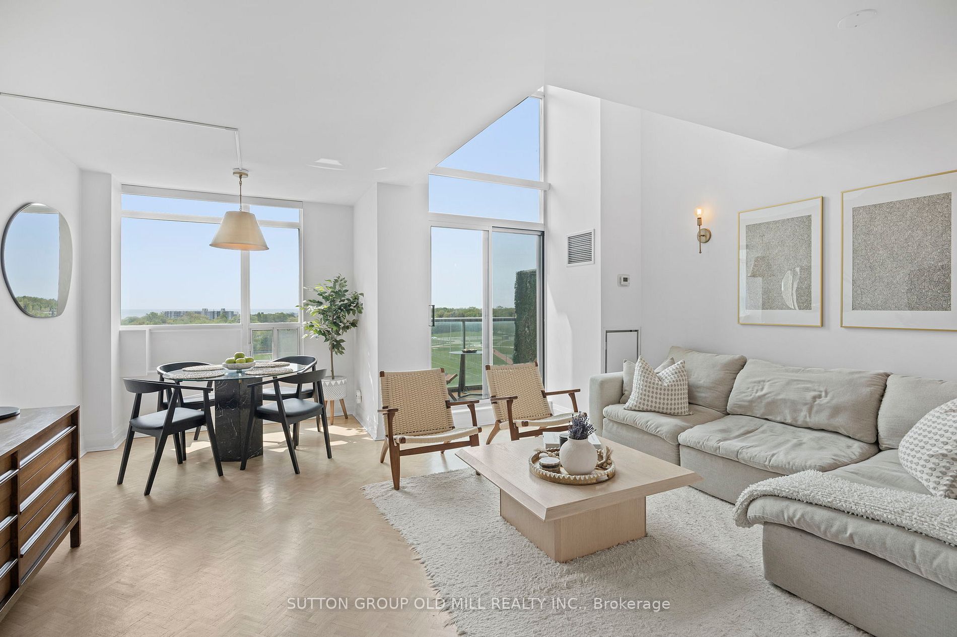 Listing W6041344 - Large Photo # 1
