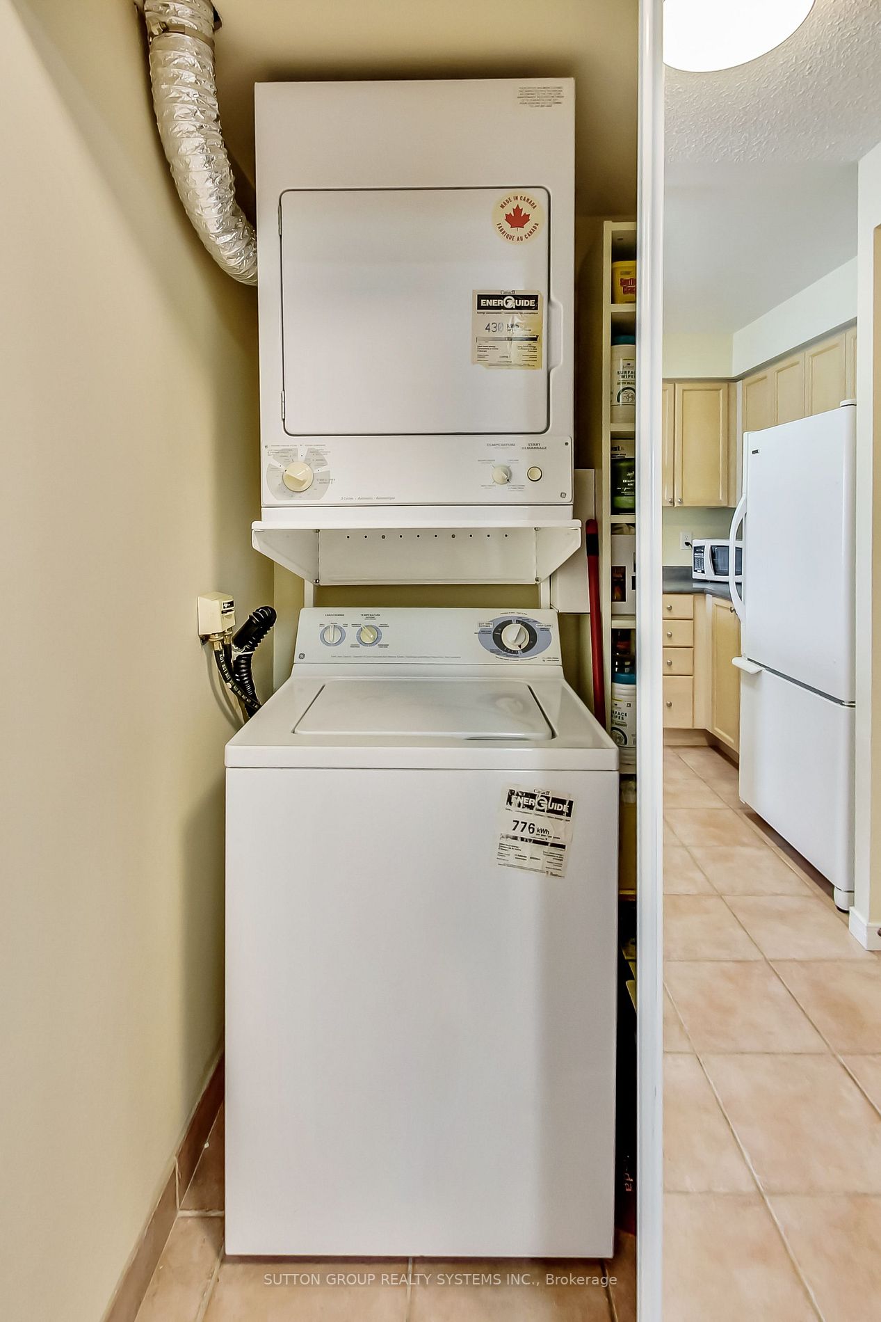 2585 Erin Centre Blvd, #1105