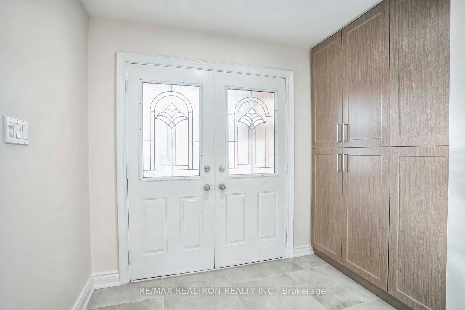 Listing W6041488 - Large Photo # 2