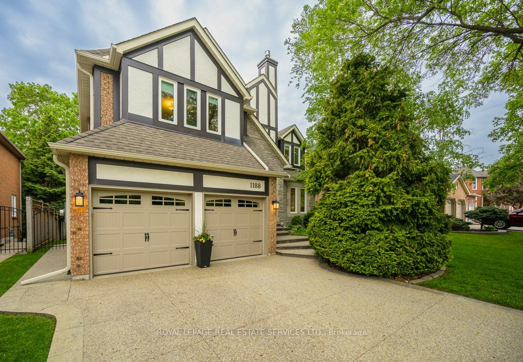 Listing W6041532 - Large Photo # 1
