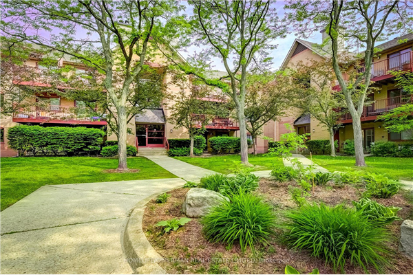 1512 Pilgrims Way N, Oakville