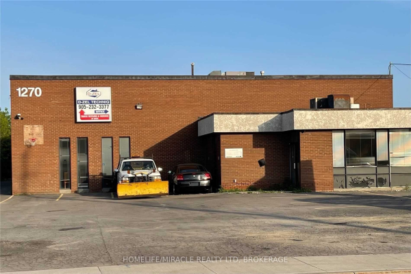 1270 Aerowood Dr, Mississauga