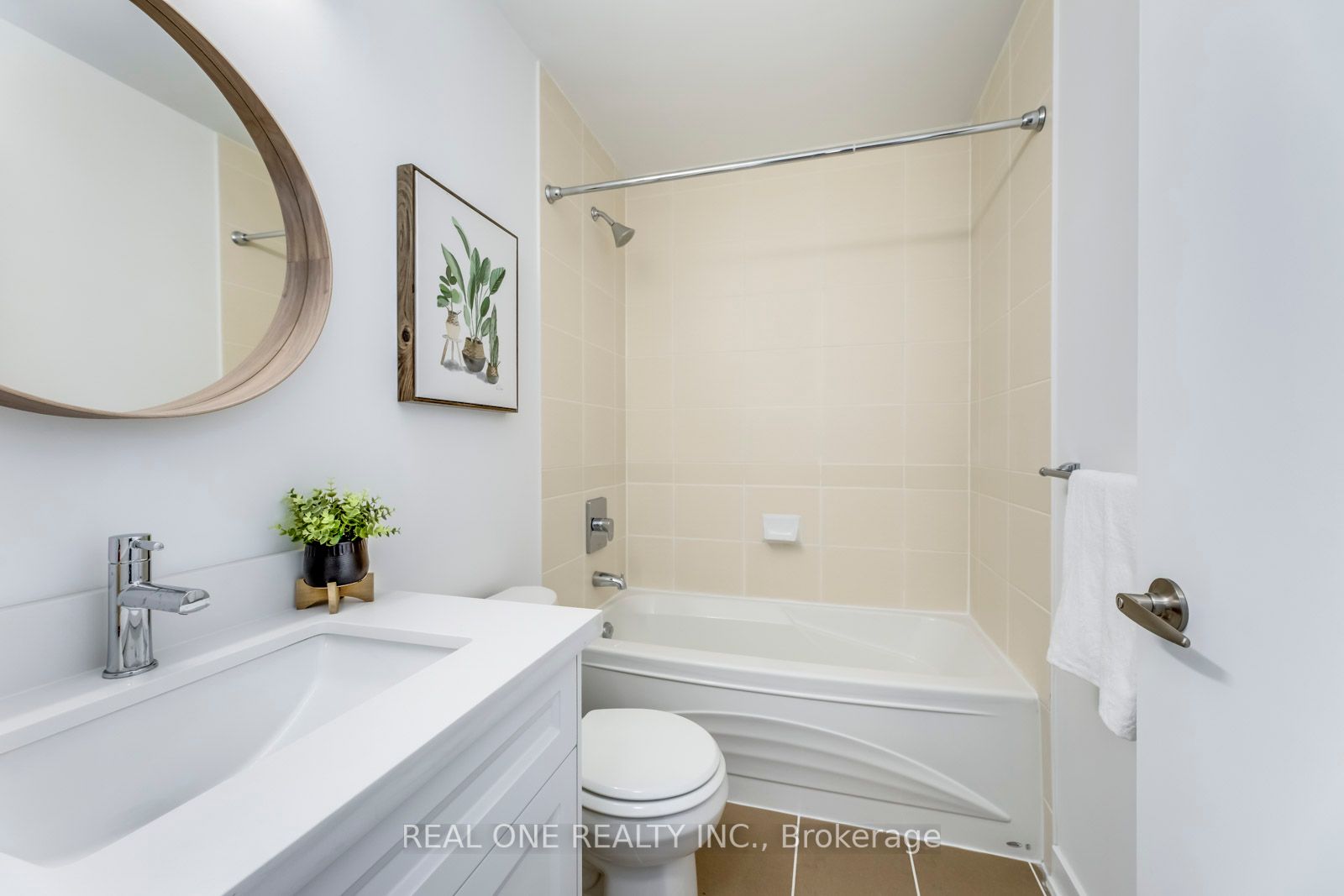 Listing W6041940 - Large Photo # 28