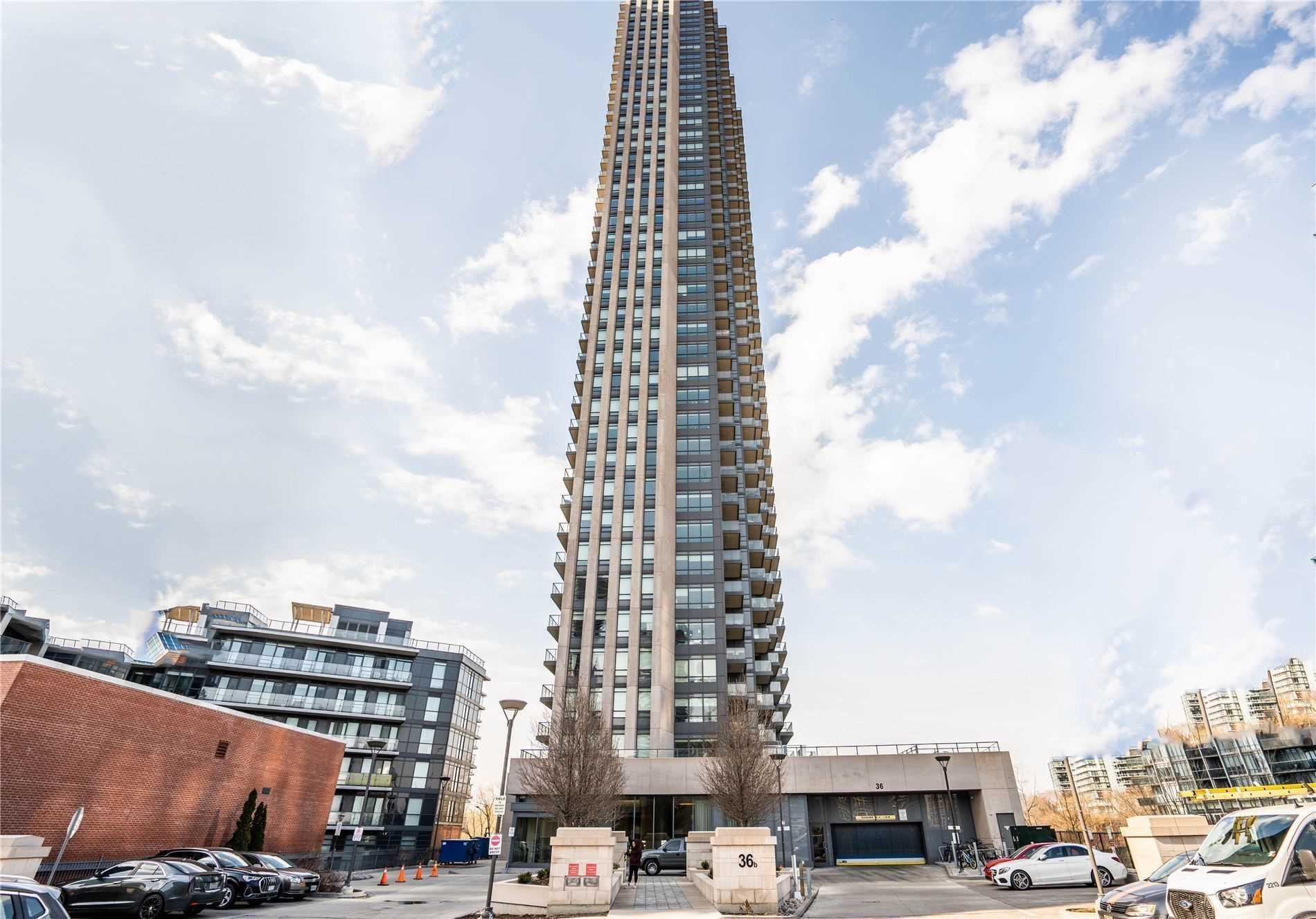 36 Park Lawn Road, #3707