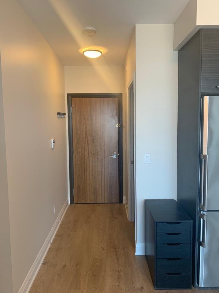 36 Park Lawn Road, #3707