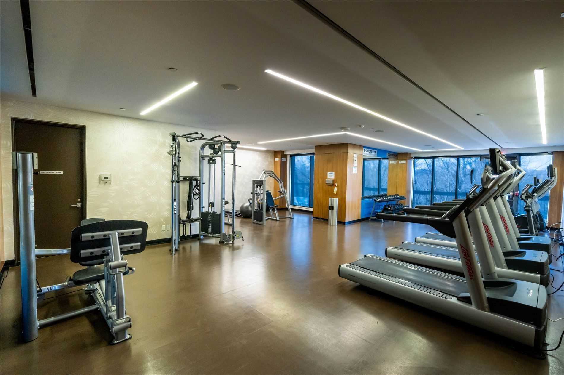 36 Park Lawn Road, #3707