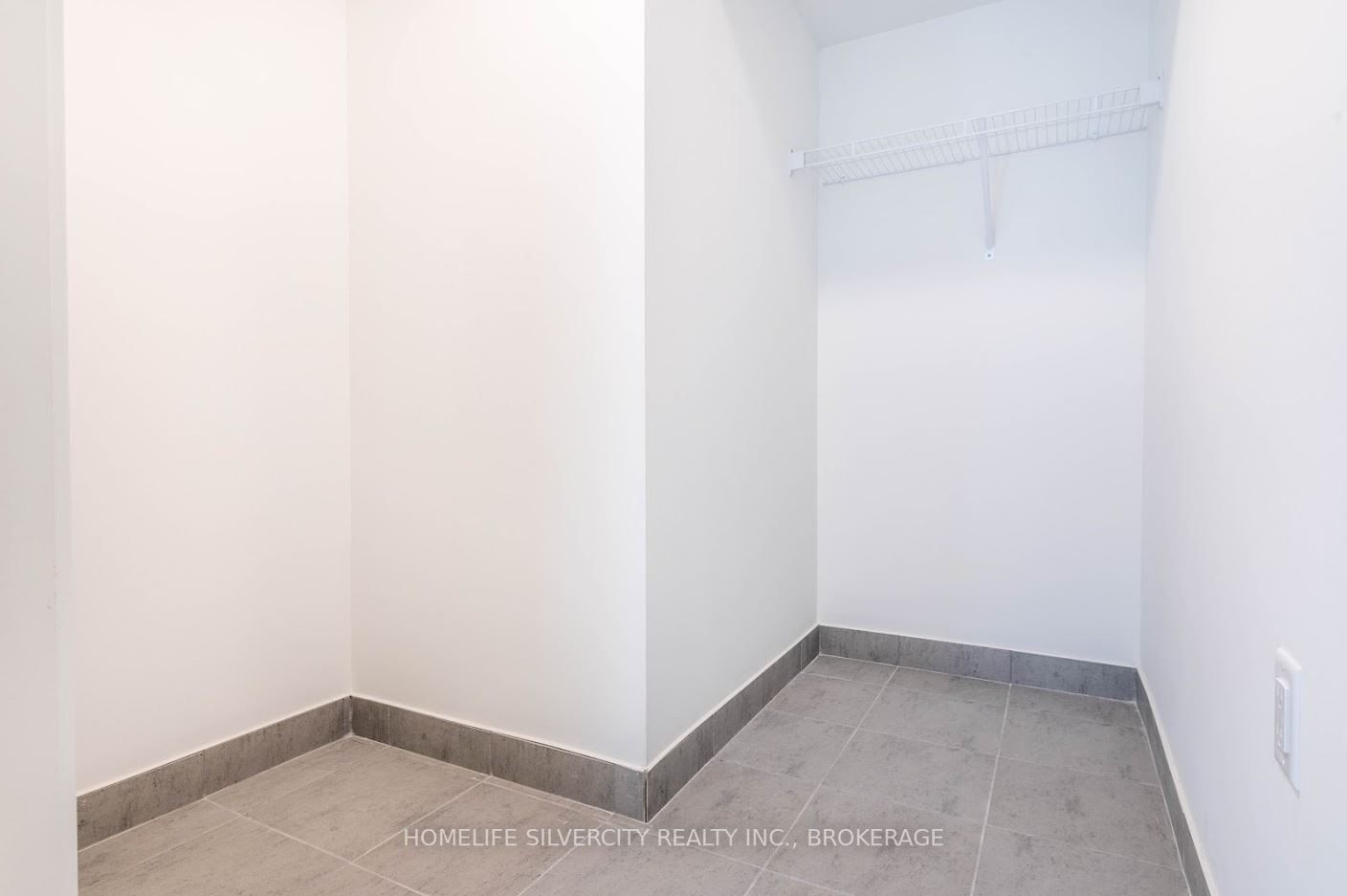 1060 Douglas Mccurdy Comm Rd, #138