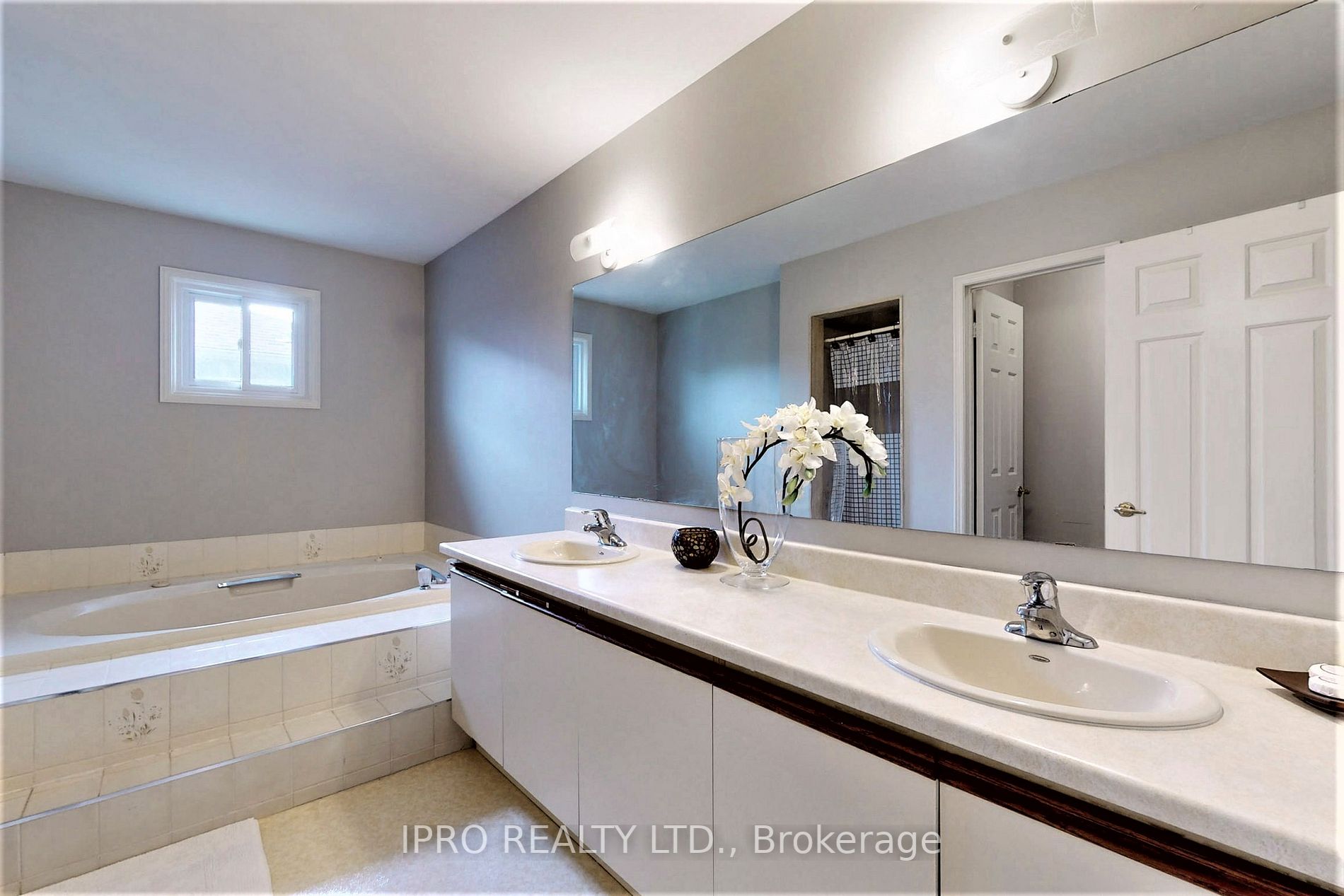 Listing W6042160 - Large Photo # 23