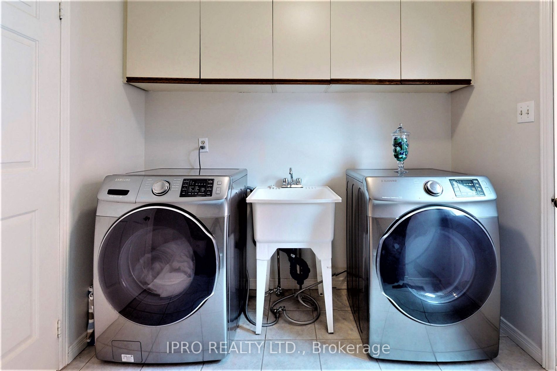 Listing W6042160 - Large Photo # 28