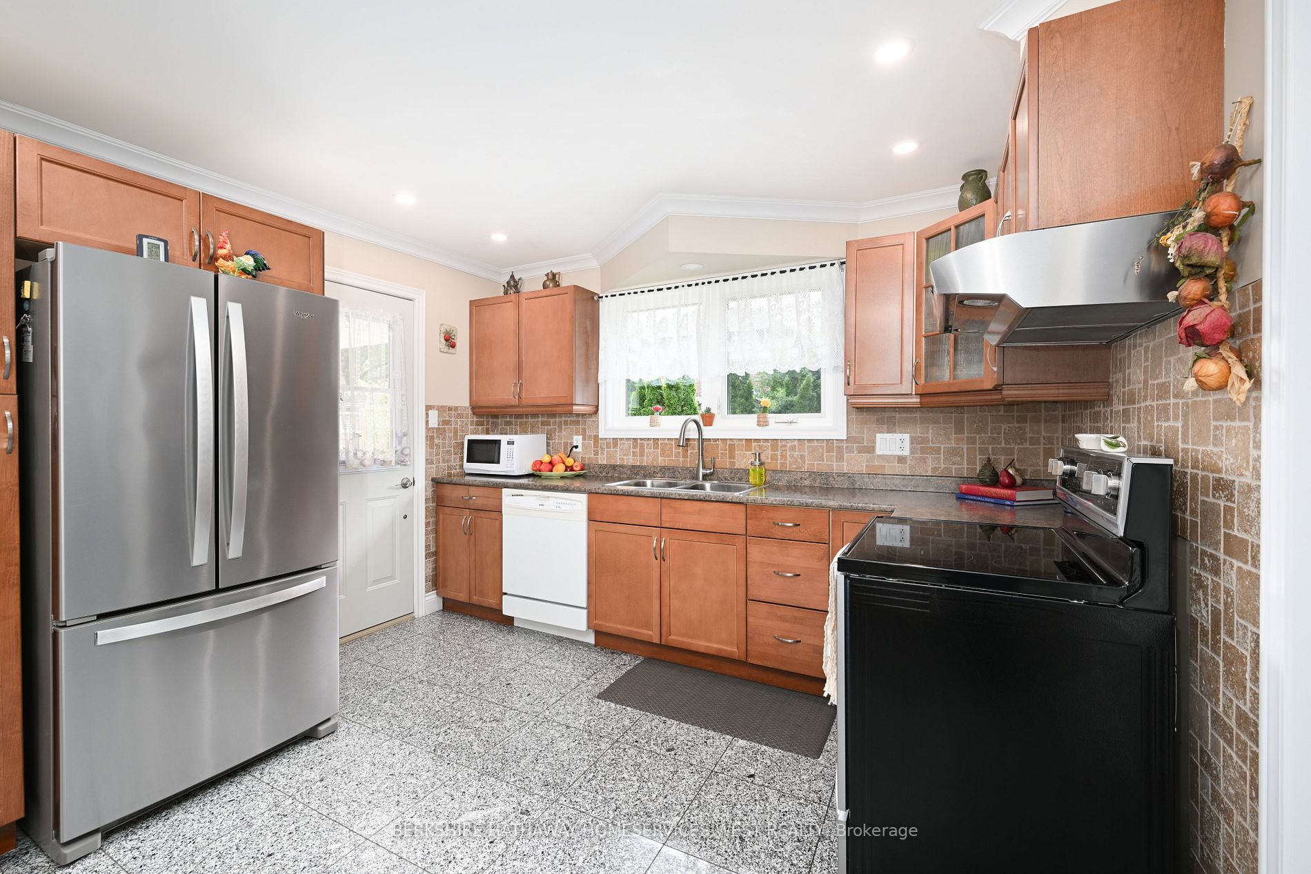 Listing W6042384 - Large Photo # 3