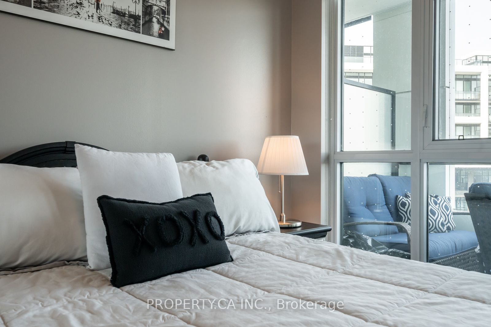 50 George Butchart Dr, #411