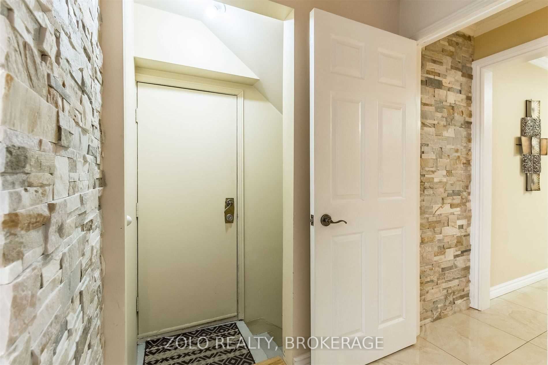 Listing W6042875 - Large Photo # 16