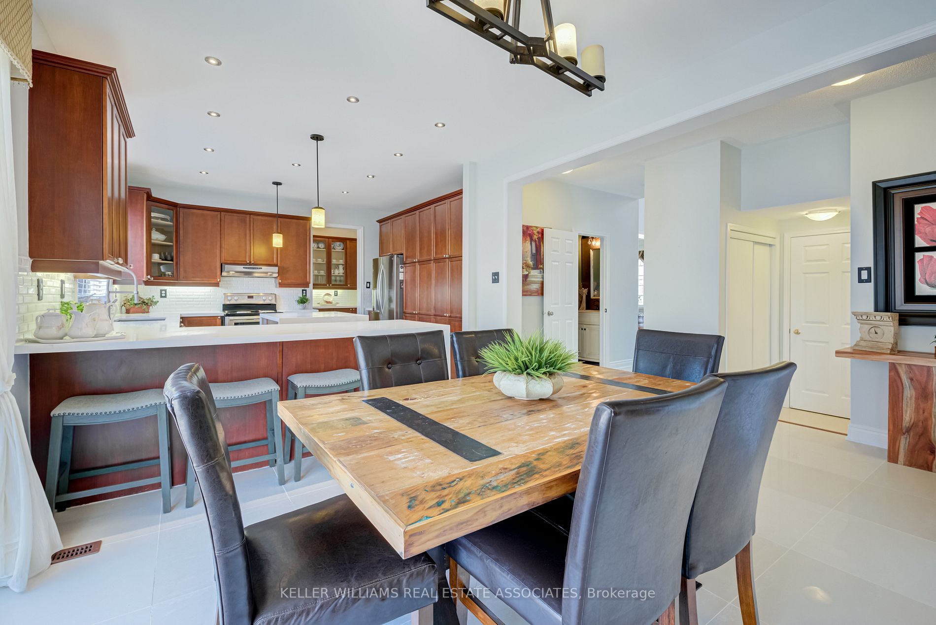 Listing W6042992 - Large Photo # 15