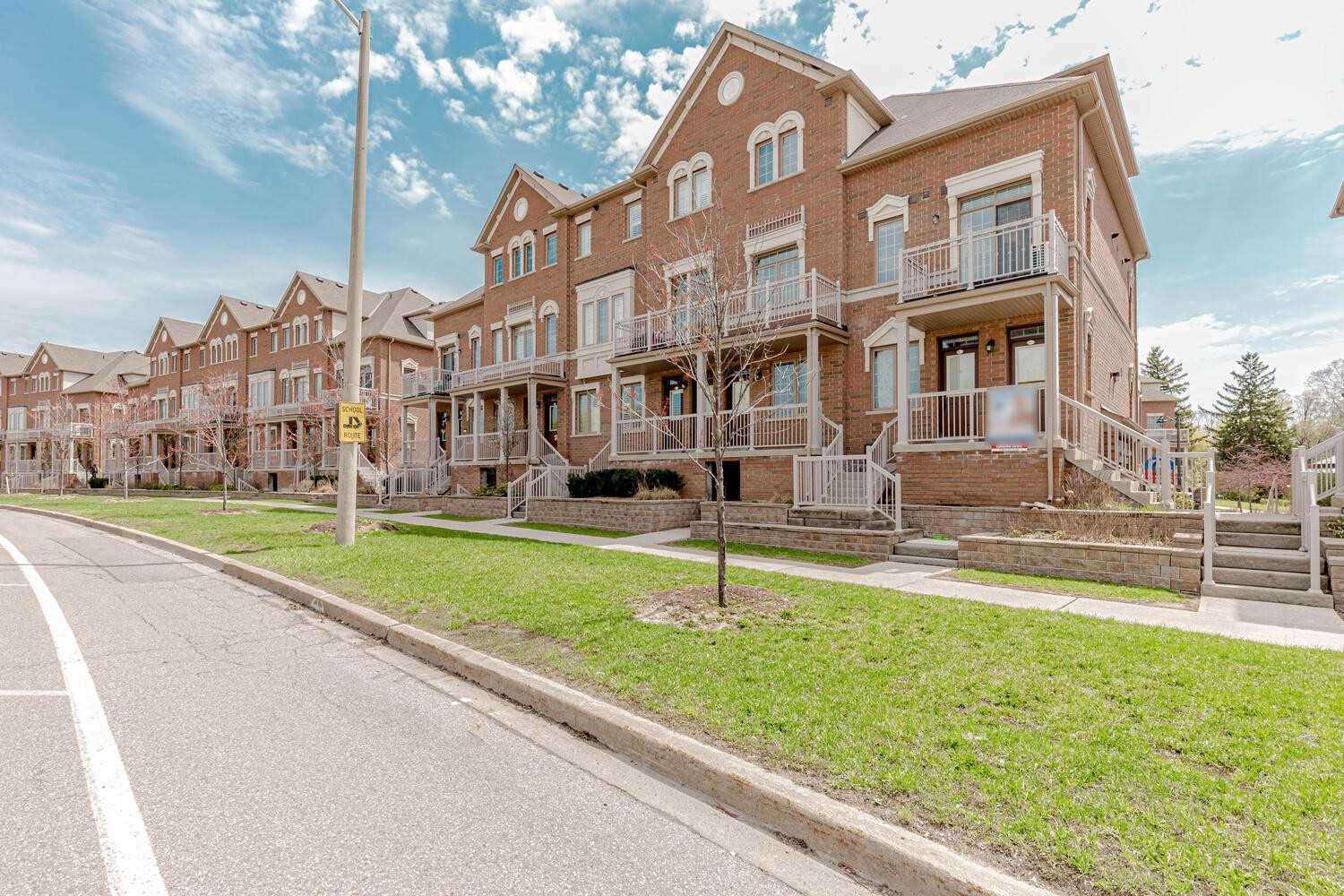 180 Howden Blvd, #10