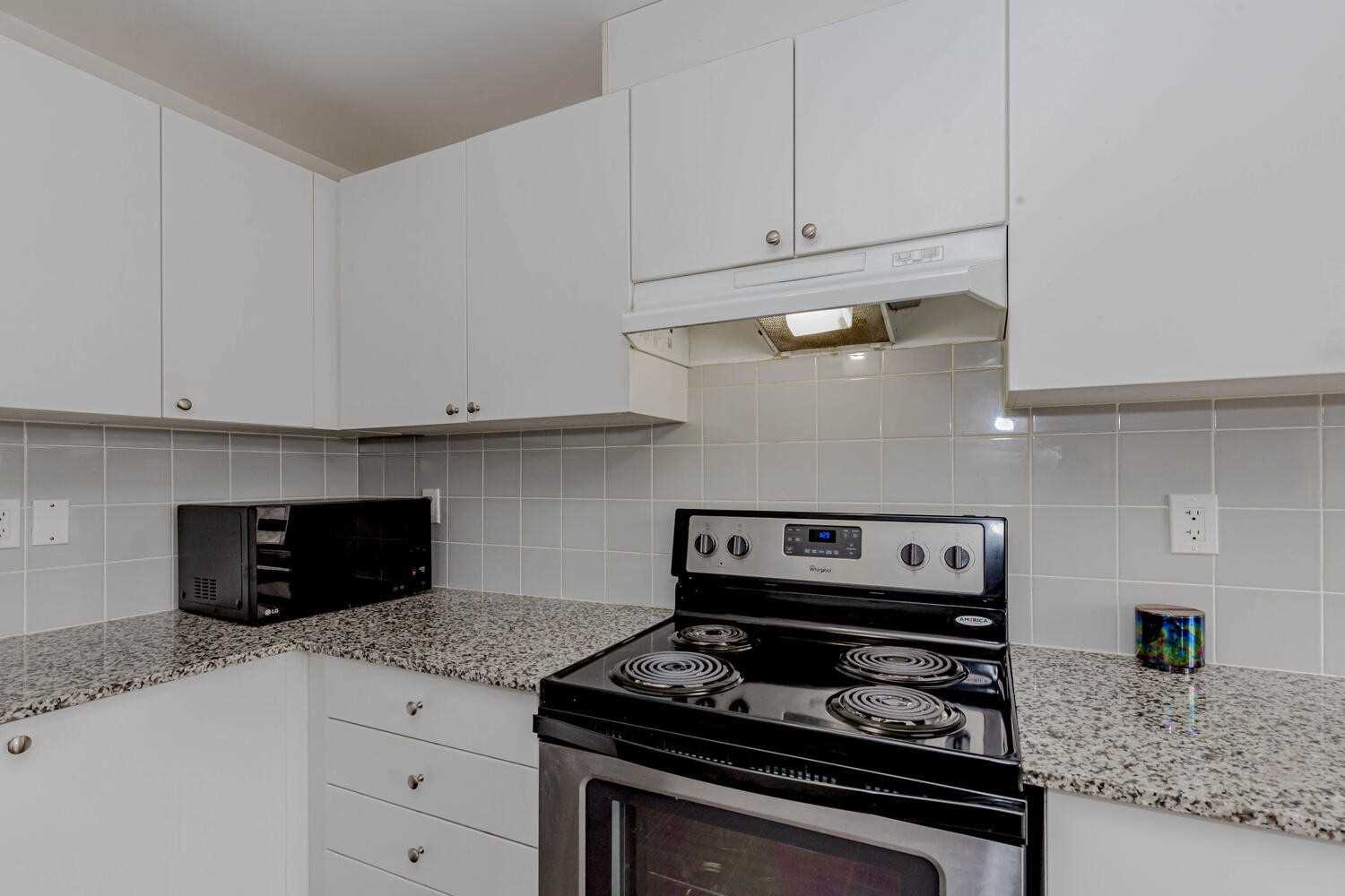 180 Howden Blvd, #10