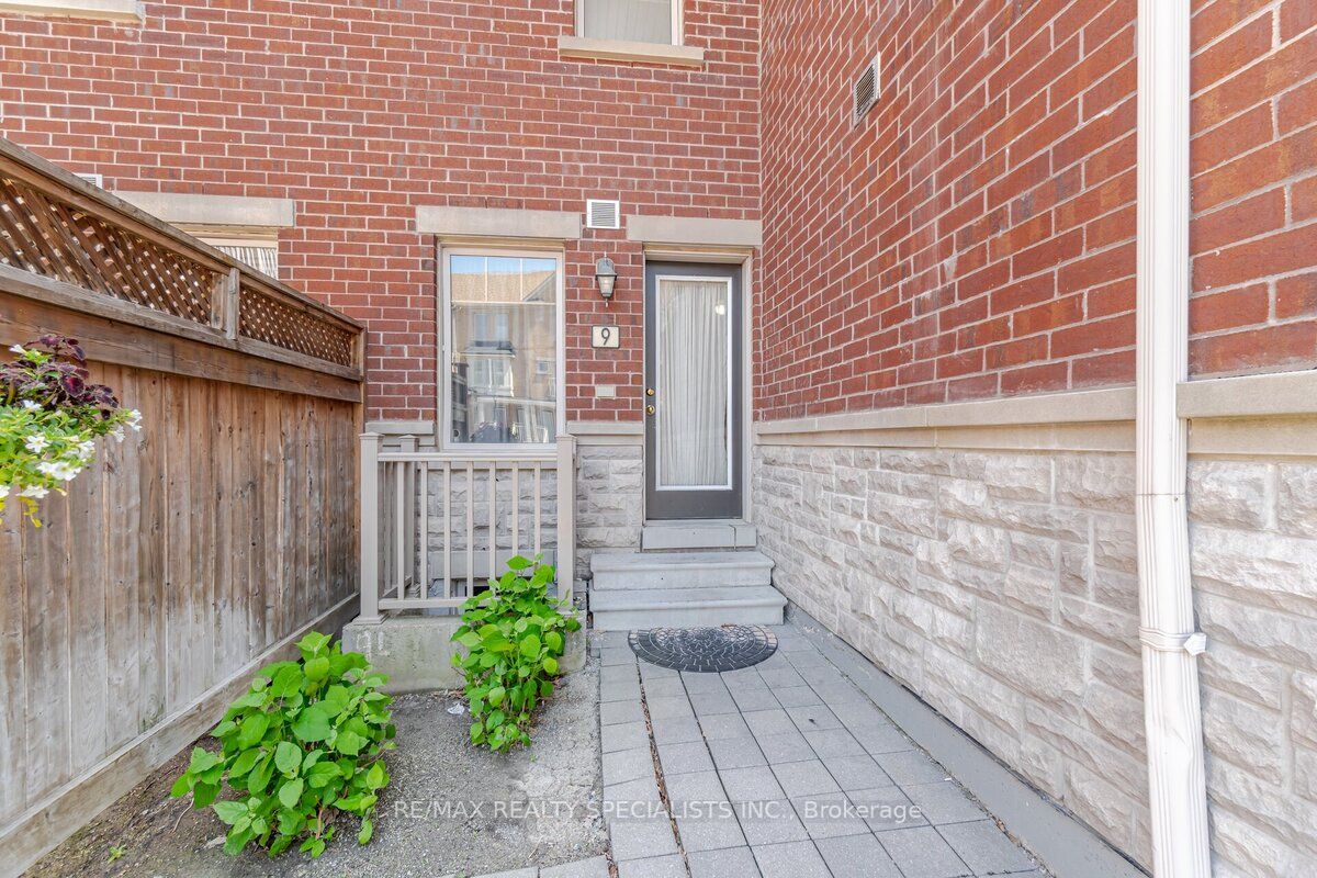 Listing W6043320 - Large Photo # 32
