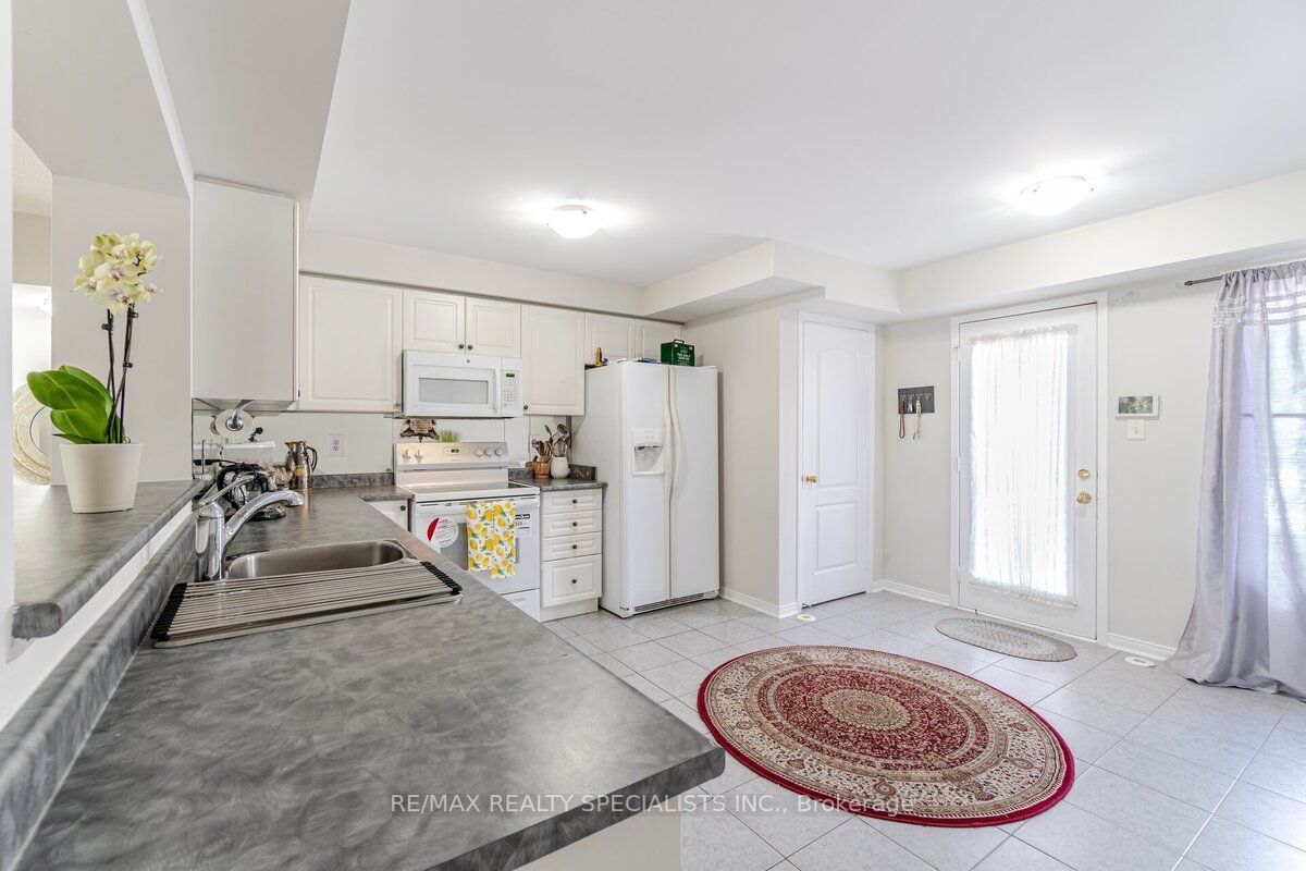 Listing W6043320 - Large Photo # 13