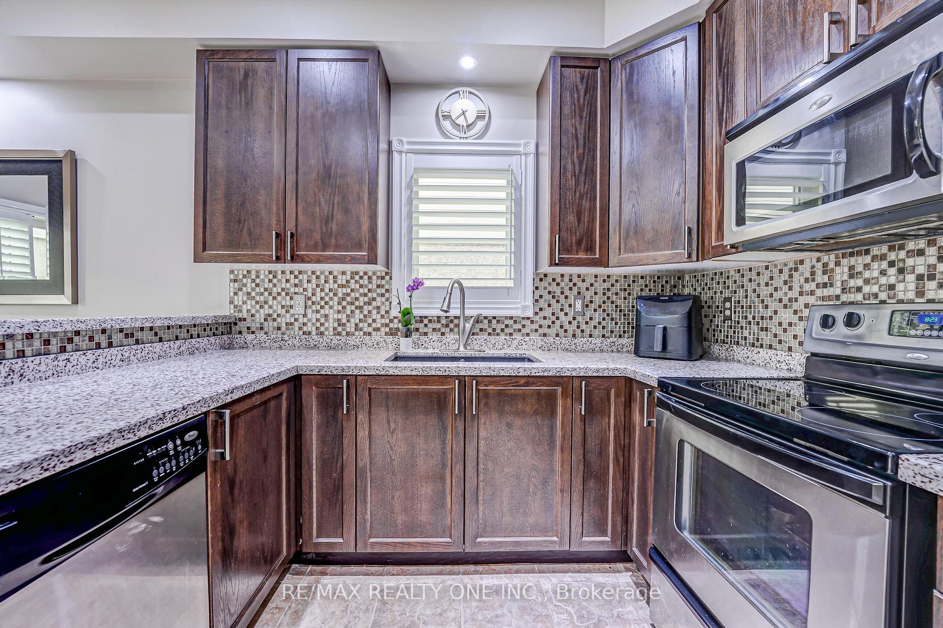 Listing W6043472 - Large Photo # 17