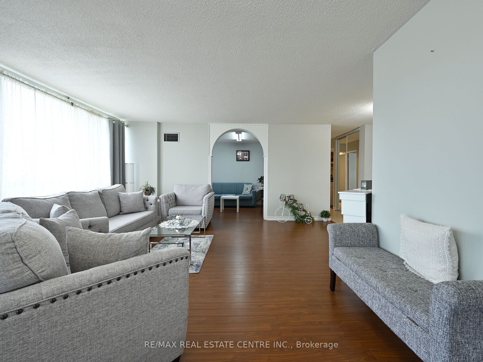 Listing W6043648 - Large Photo # 12