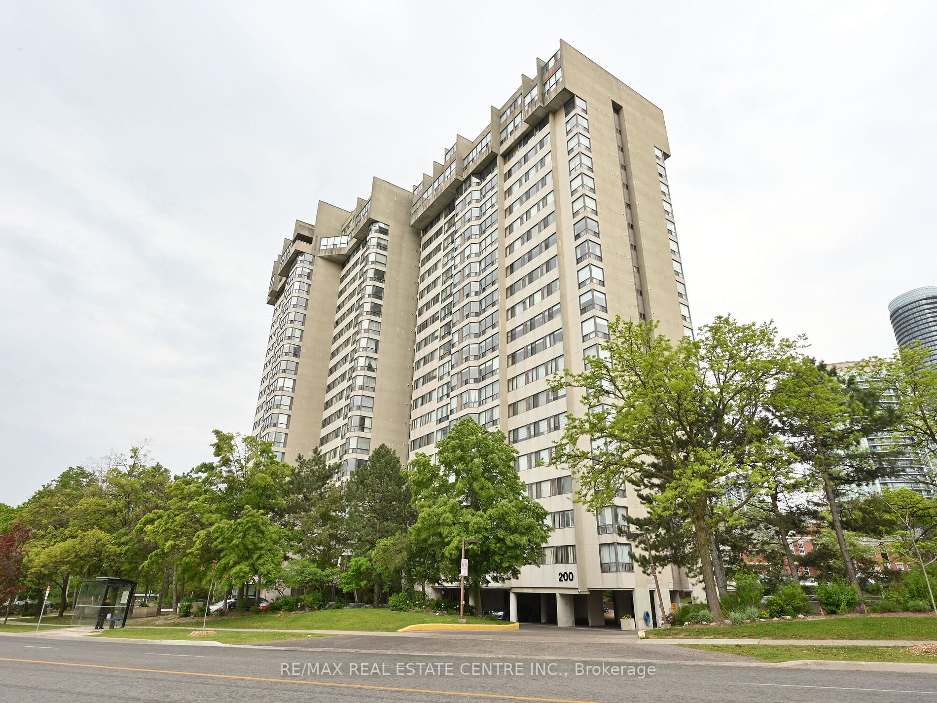 Listing W6043648 - Large Photo # 3