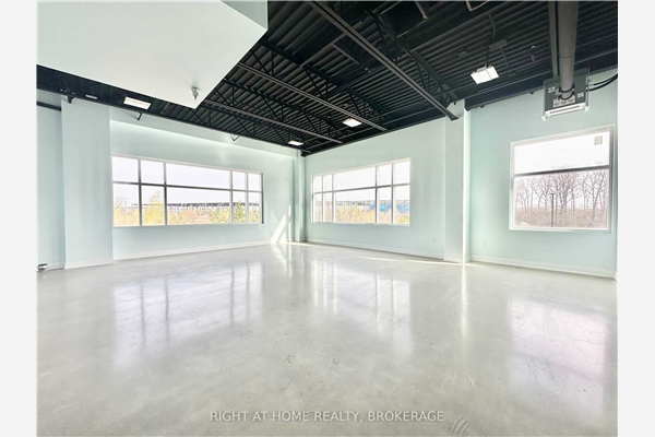 3485 Rebecca St, Oakville