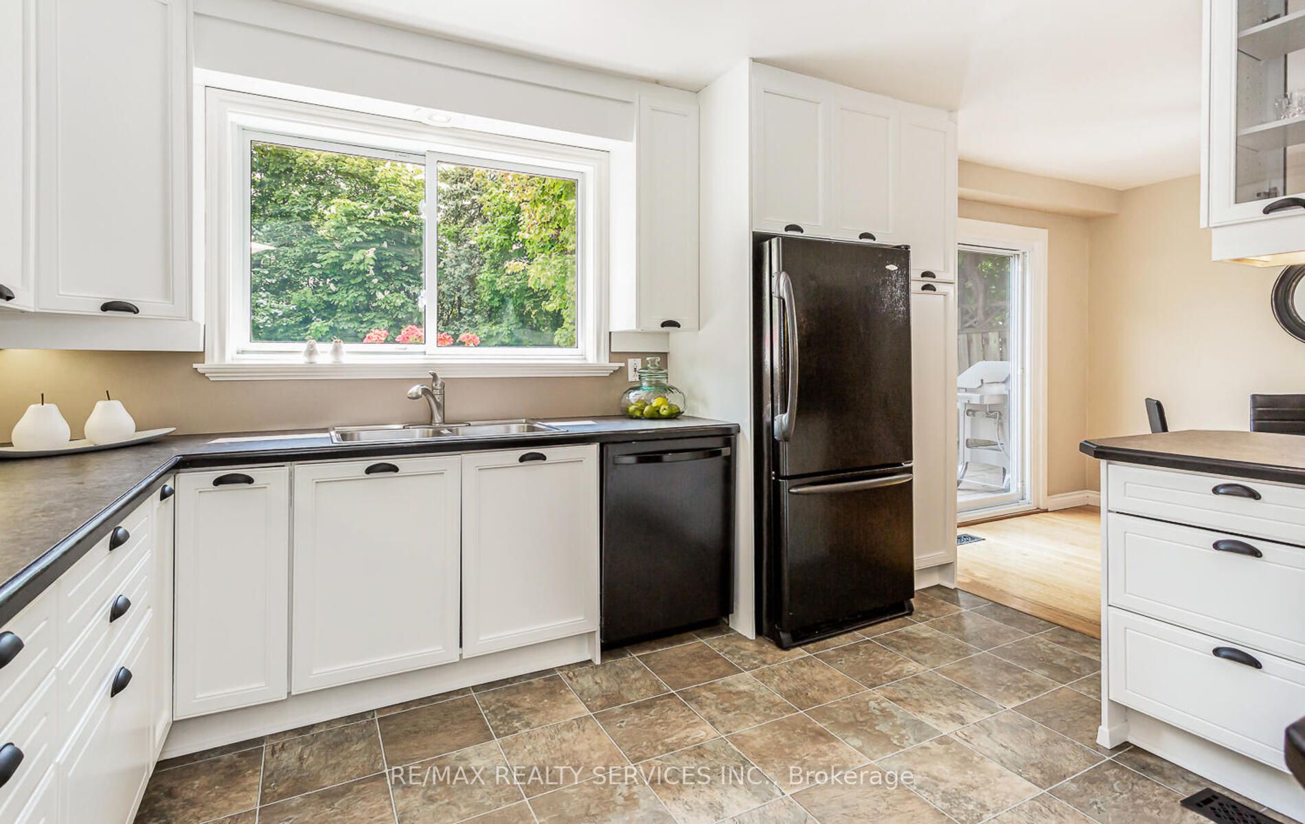 Listing W6043720 - Large Photo # 13