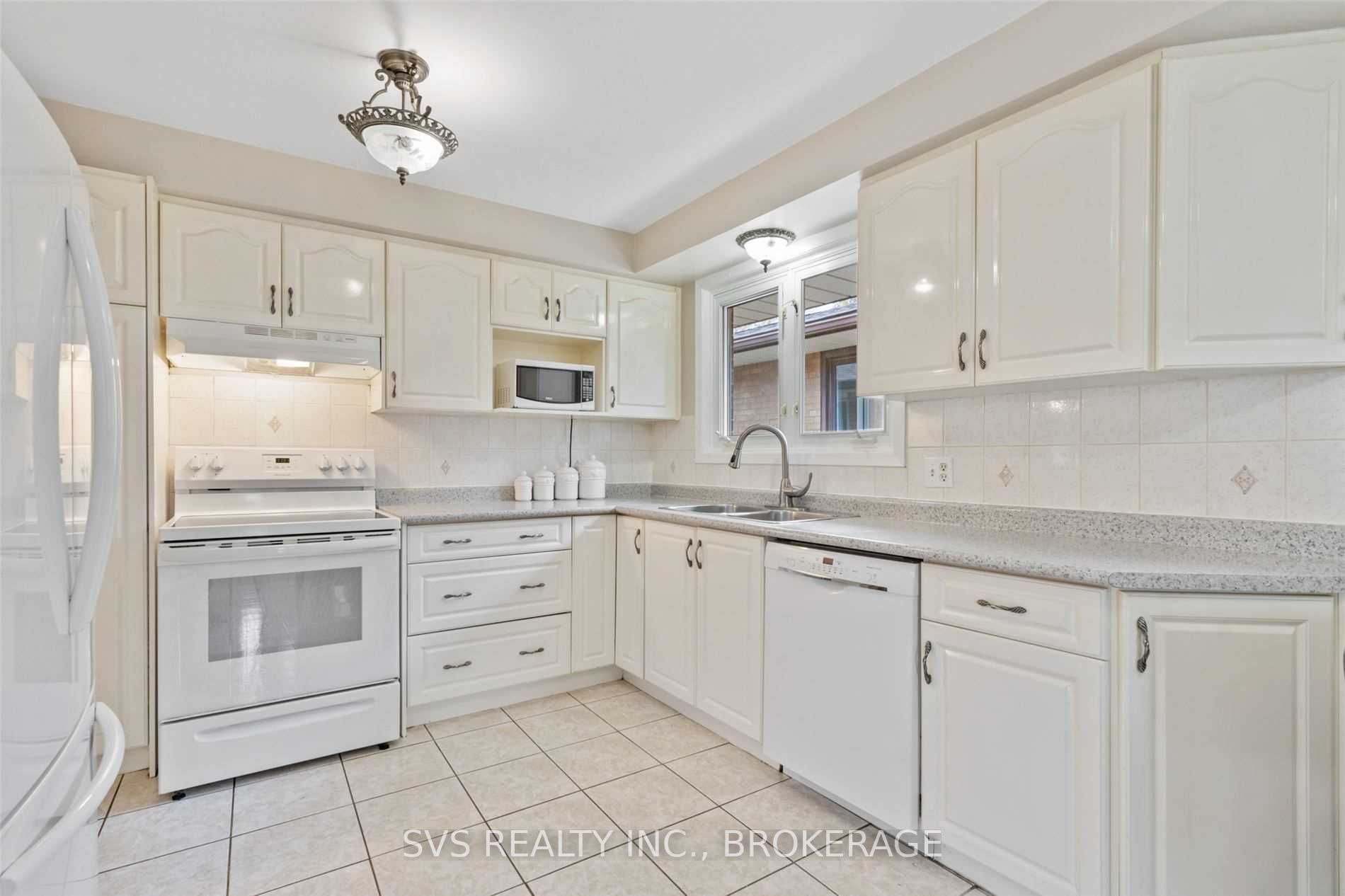 Listing W6043861 - Large Photo # 12