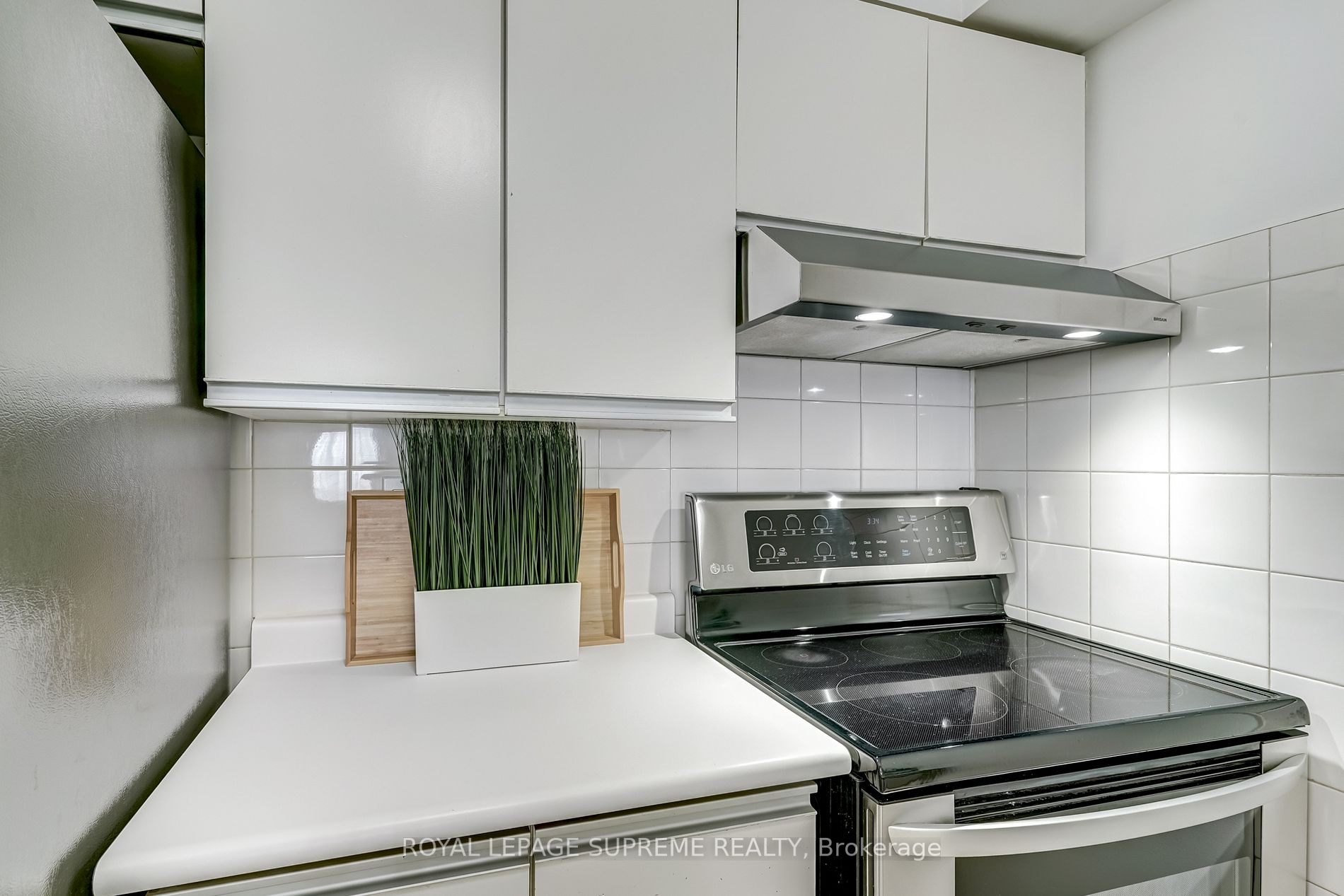 Listing W6043880 - Large Photo # 21
